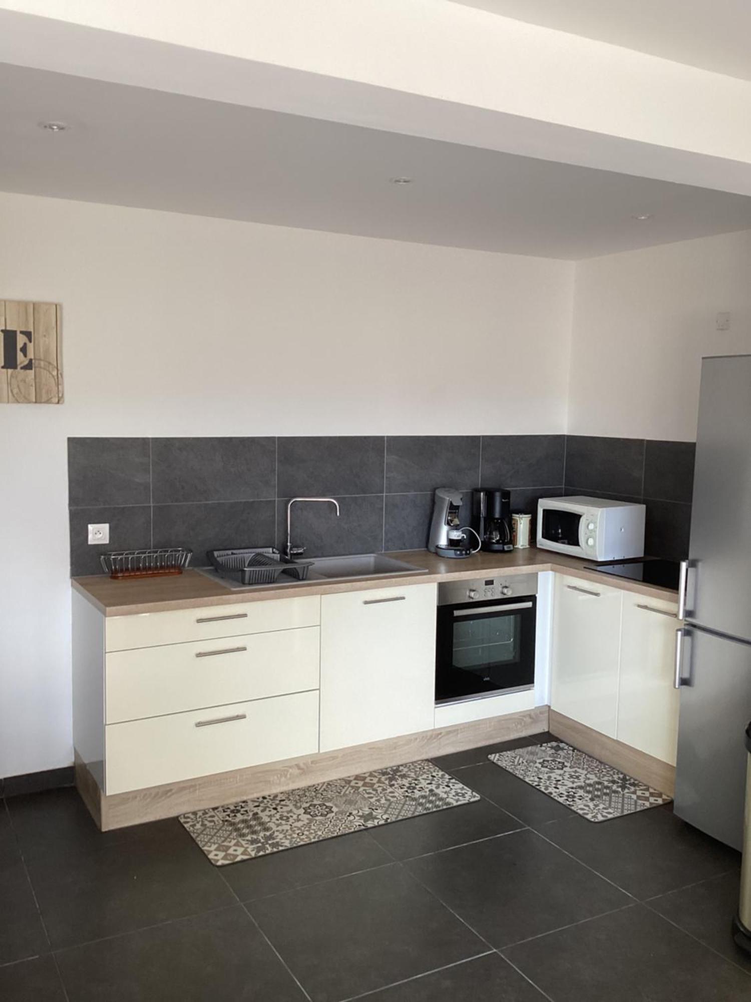 Casa Laurel Apartman Figari  Kültér fotó